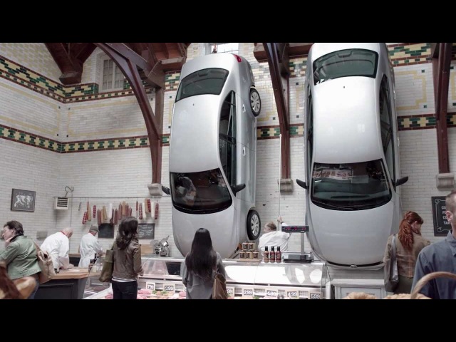 В новом рекламном ролике Volkswagen Jetta намек на дешевизну этого автомобиля делается через представление о том, что это транспортное средство может продаваться даже в мясной лавке