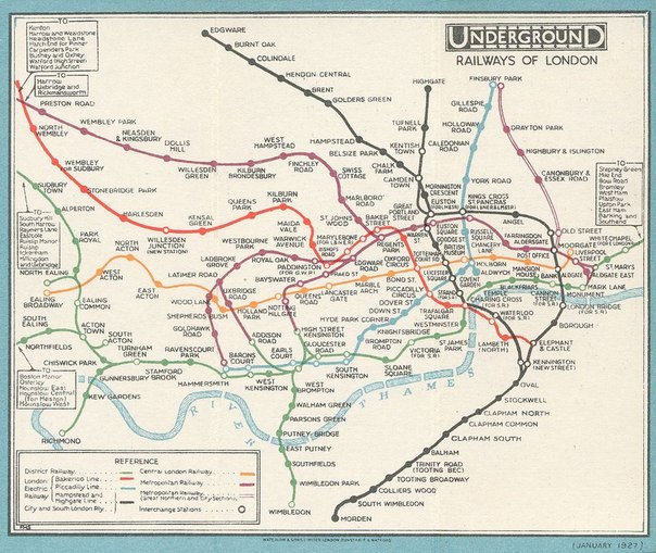 Подборка схем лондонского метро с 30-х годов прошлого века до наших дней.