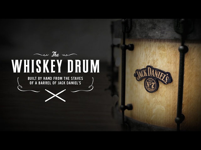 Jack Daniel's сделали барабан из собственной бочки для виски, получилось очень неплохо!