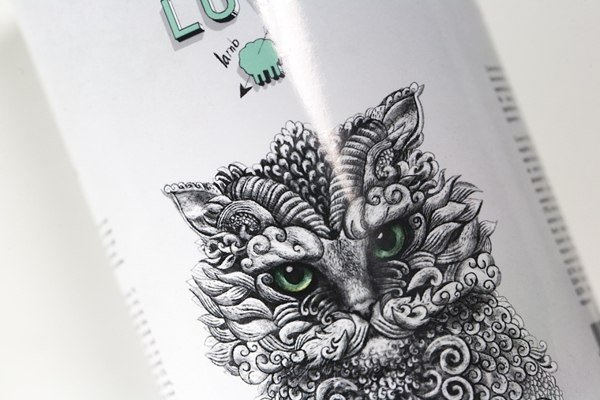 Изысканный брендинг упаковки кошачьего питания ONE LOVE