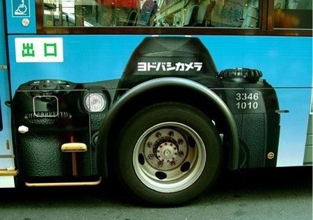 Креативная реклама на общественном транспорте