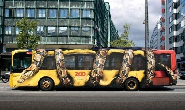 Креативная реклама на общественном транспорте