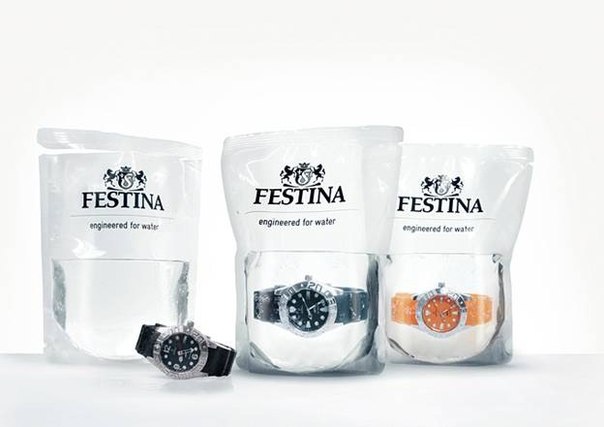 Водонепроницаемые часы Festina продаются в пакете с водой