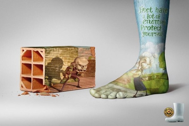 Оригинальная реклама садовой обуви: "У Ваших ног множество врагов"