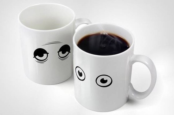 Кофейная чашка, которая "просыпается", если в неё налить кофе