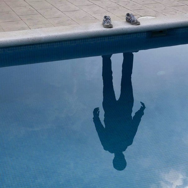 "Меня здесь нет": арт-проект о человеке-призраке от Pol Ubeda Hervas
