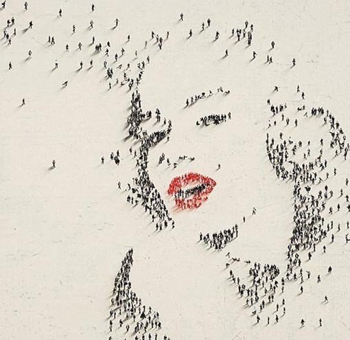 Портреты знаменитых артистов, созданные из сотен людей - арт-проект Крэйга Алана