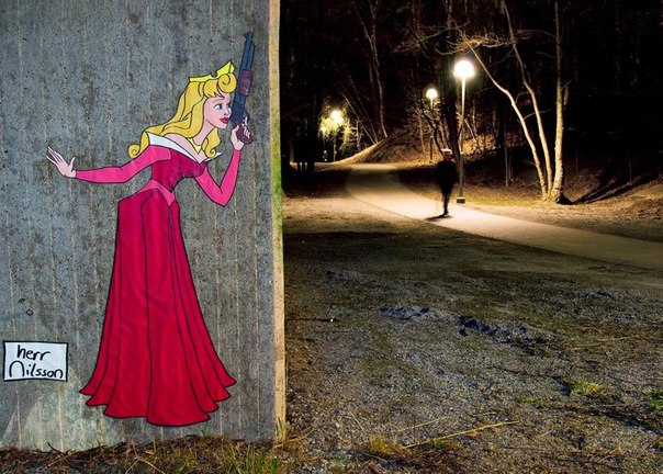 Темные стороны диснеевских принцесс от уличного художника Герра Нильссона