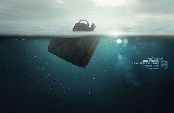 Социальная реклама: "В море нет понятия "немного мусора"