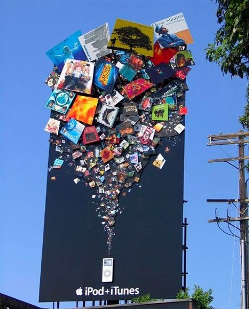iPod обыграл свой слоган "Тысяча песен в кармане" в виде гигантской инсталляции