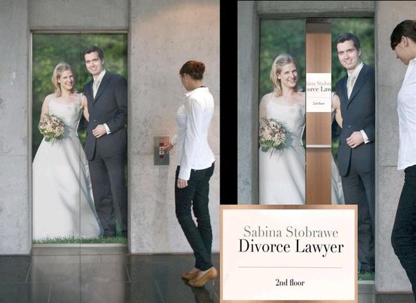 Оригинальная реклама адвоката по разводам на дверях лифта