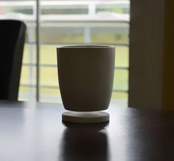"Левитирующая" чашка для любителей кофе или чая