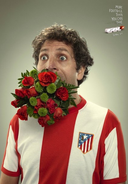Реклама футбольного телевидения Gol Televisión: "Больше футбола, чем вы можете взять"