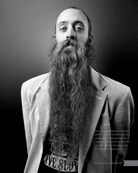 Удивительный проект Джастина Джеймса Мюра - некоммерческая книга о бороде. Вся выручка от продаж пойдет на помощь одному из его друзей, больному раком и ассоциации Leukemia & Lymphoma Society. В книге 86 фотографий бороды и 18 описаний ее типов.