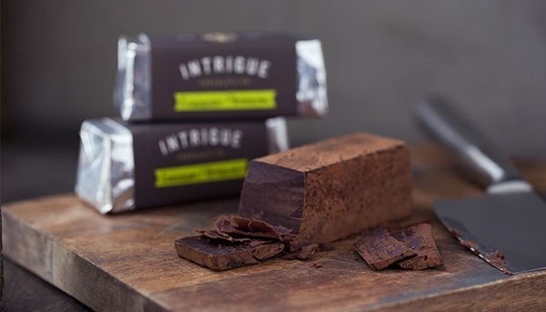 Концепт потрясающей упаковки  Intrigue Chocolate Co.