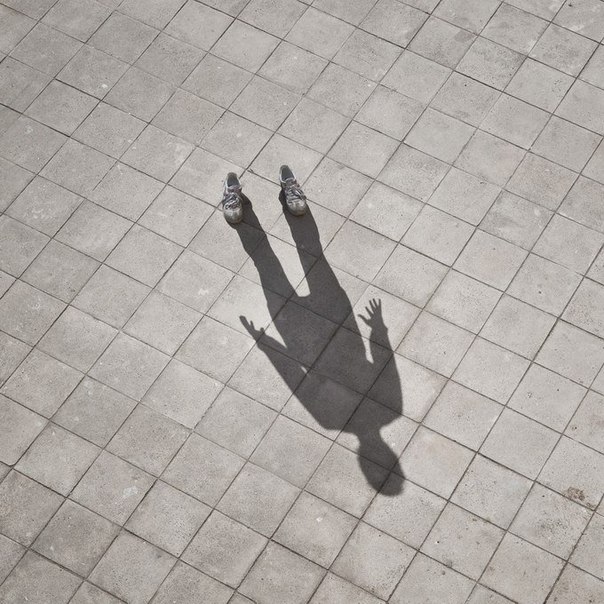 "Меня здесь нет". Арт-проект о человеке-призраке. Автор: Pol Ubeda Hervas.