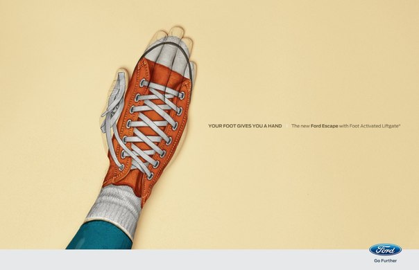 Реклама новой системы автоматической погрузки в минивенах Ford, активируемой ногой: "Пусть Ваша нога сделает работу за Ваши руки"