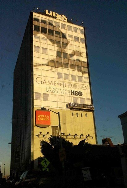 "теневая" реклама нового сезона сериала Game of Thrones