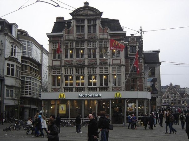 Подборка самых необычных ресторанов McDonald's в мире