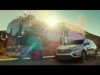Яркая реклама Hyundai: "Что можно успеть всей семьей за день с новым Santa Fe"